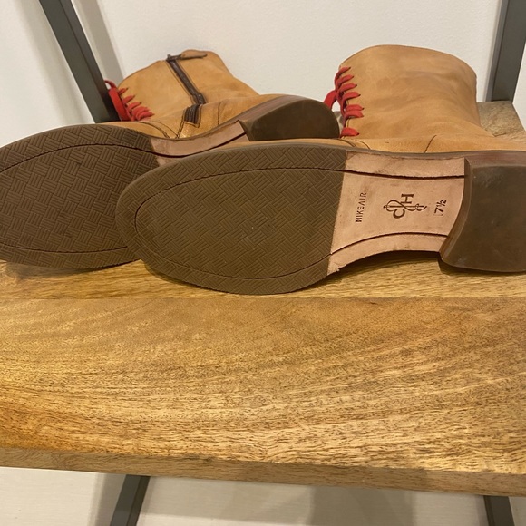 Cole Haan Nike AIR Women’s boots - Picture 4 of 5